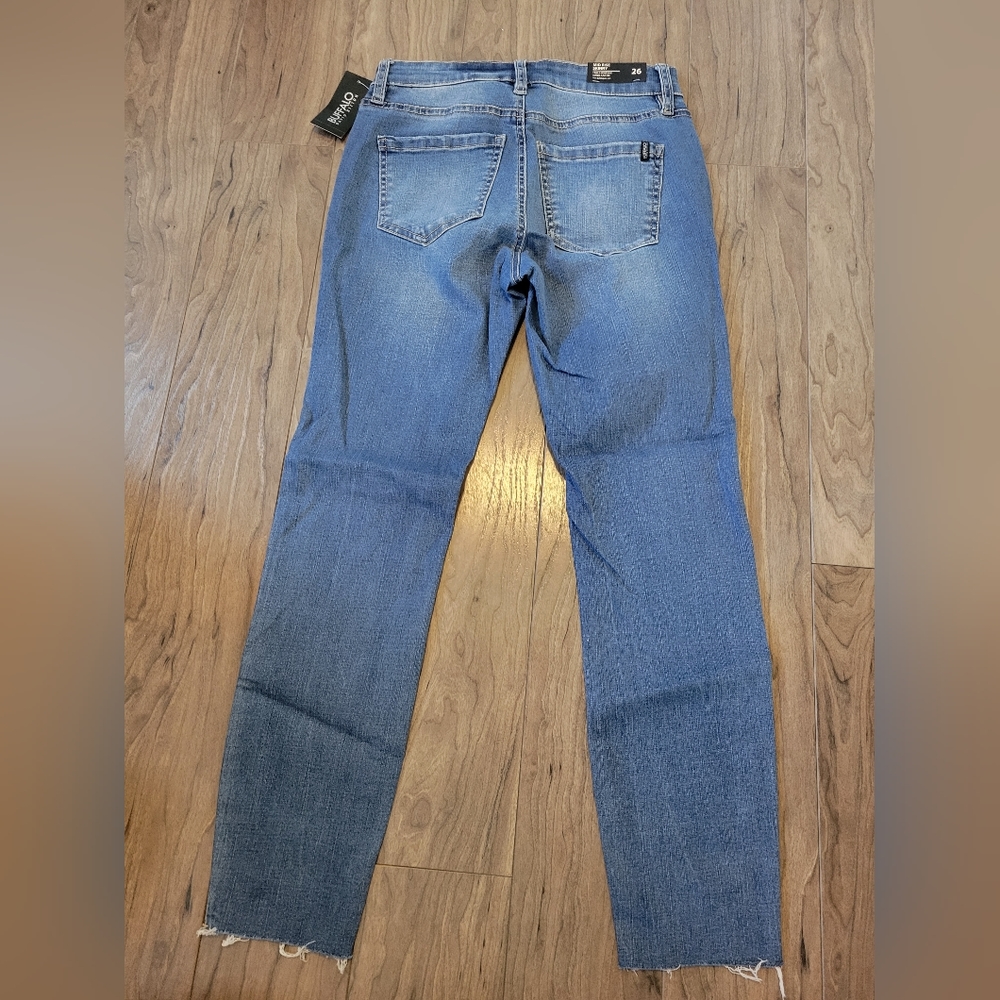Buffalo Mid Rise Skinny - Picture 2 of 7